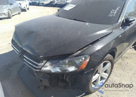 2014 Volkswagen Passat 1.8T Wolfsburg Edition from USA, damaged, VIN 1VWAT7A34EC057527